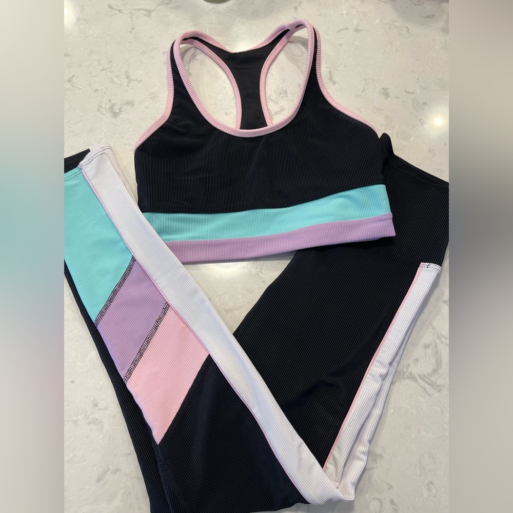 BeachRiot workout set!